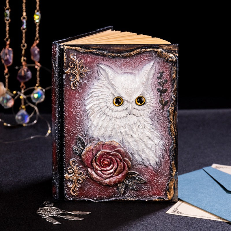 3D Magic Owl Retro Notebook 19.5 cm / 13.5 cm - ViktaShop