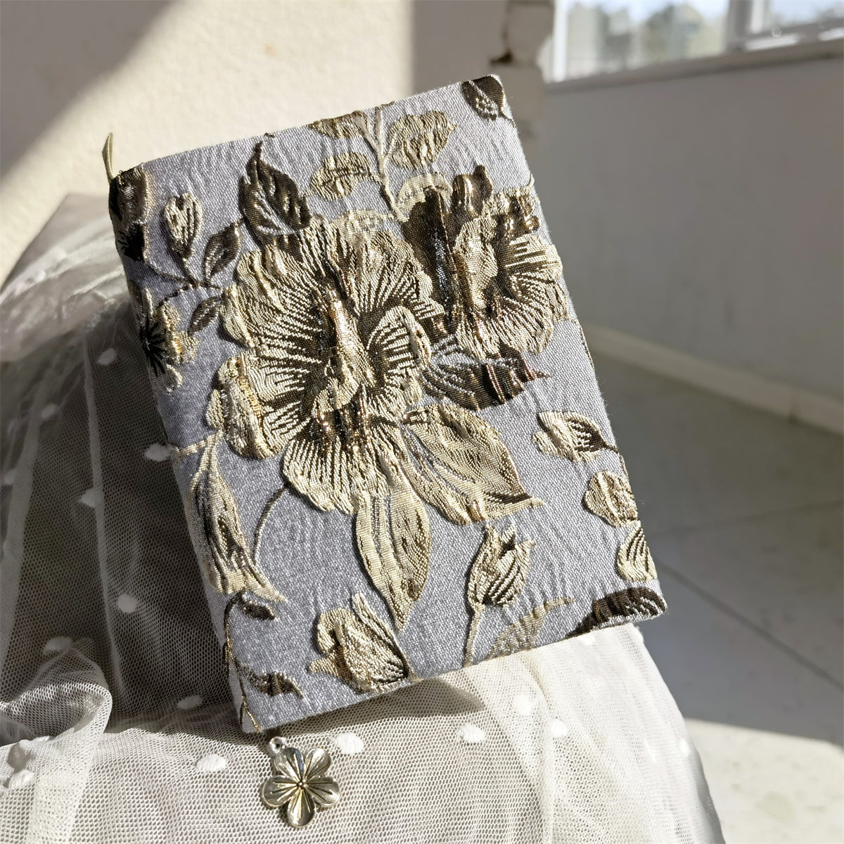 Gold-Plated Dream A5/A6 Chinese-Style Antique Hand Ledger Journal - ViktaShop