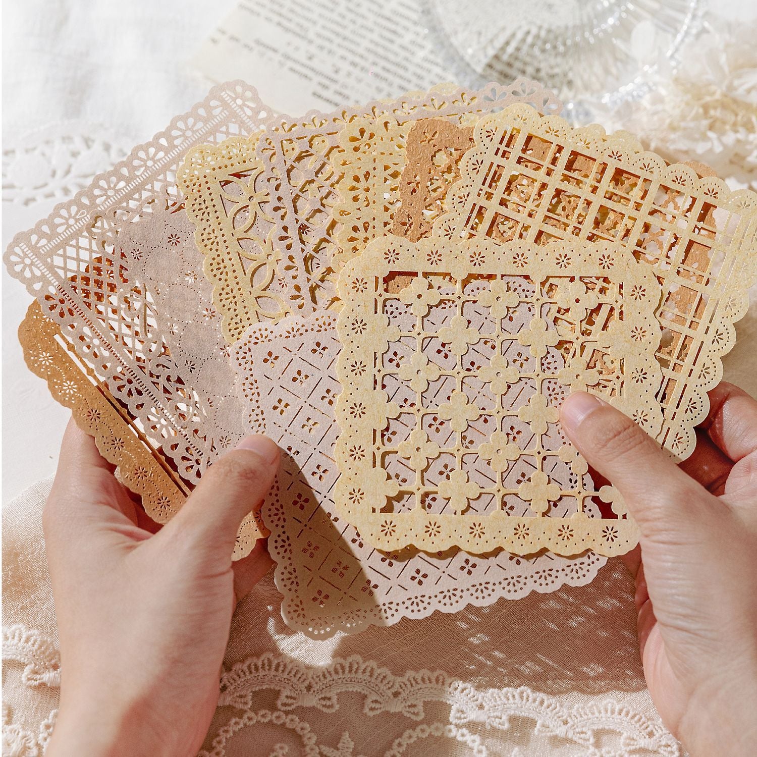 Lace Paper INS Material Decoration Base, 10 Pcs - ViktaShop
