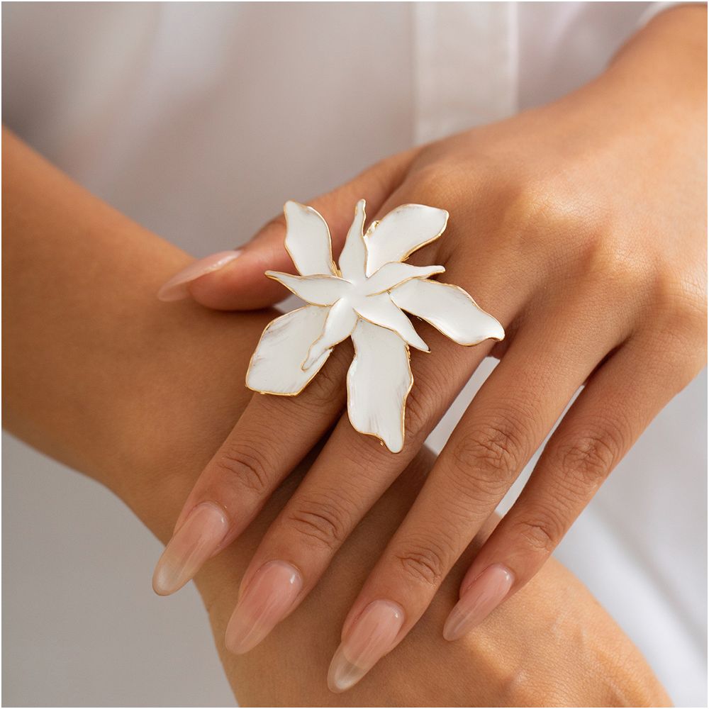 Flower three open ring 3 variants