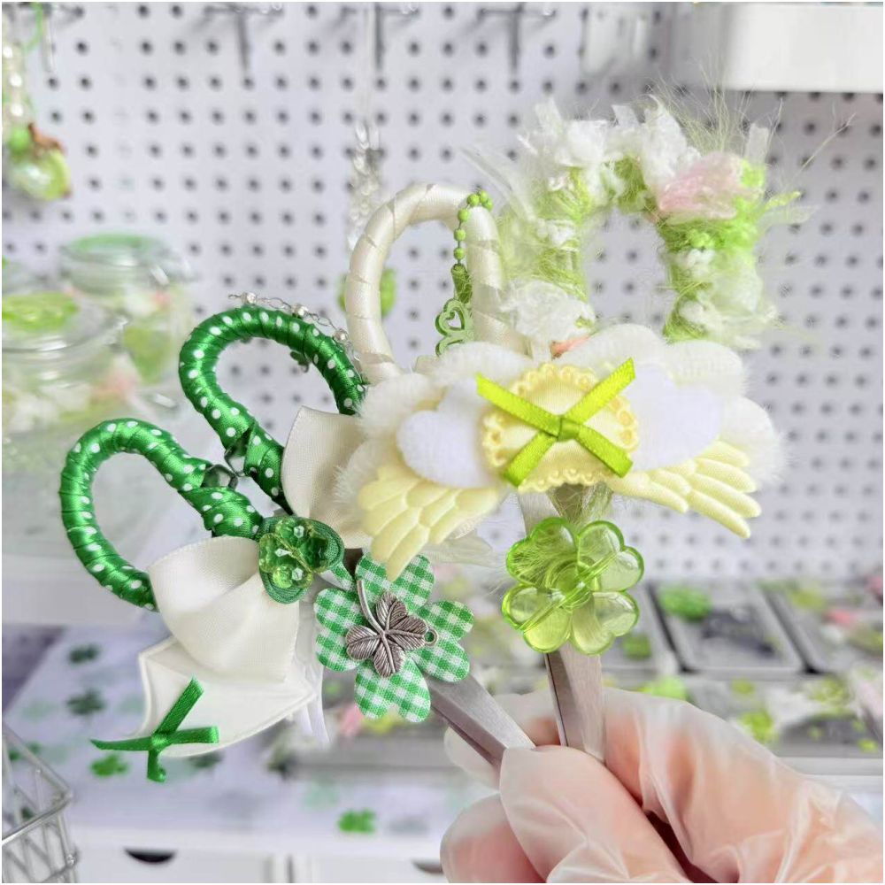 Cute Art Scissors Handmade Clover image 3