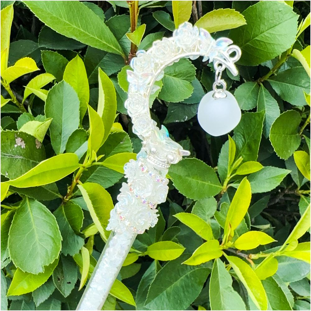 Handmaid art pen paper knife