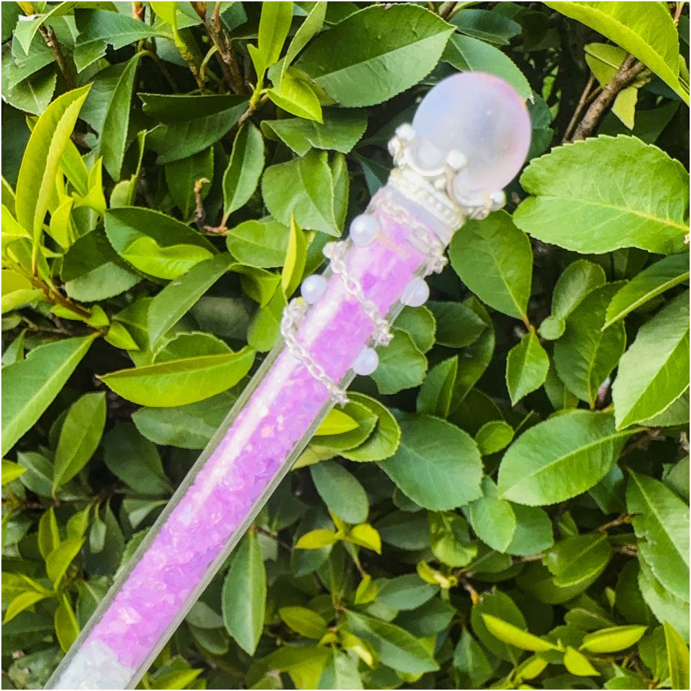 Handmaid art pen paper knife image 16