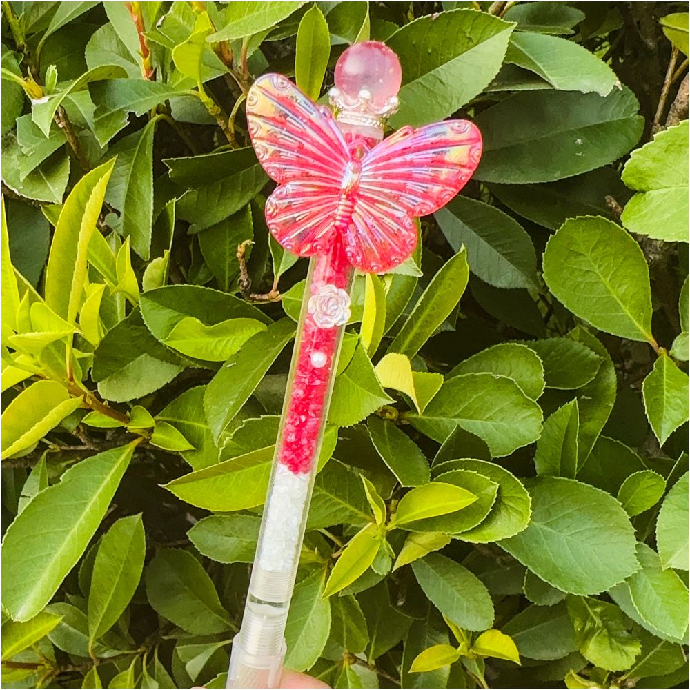 Handmaid art pen paper knife