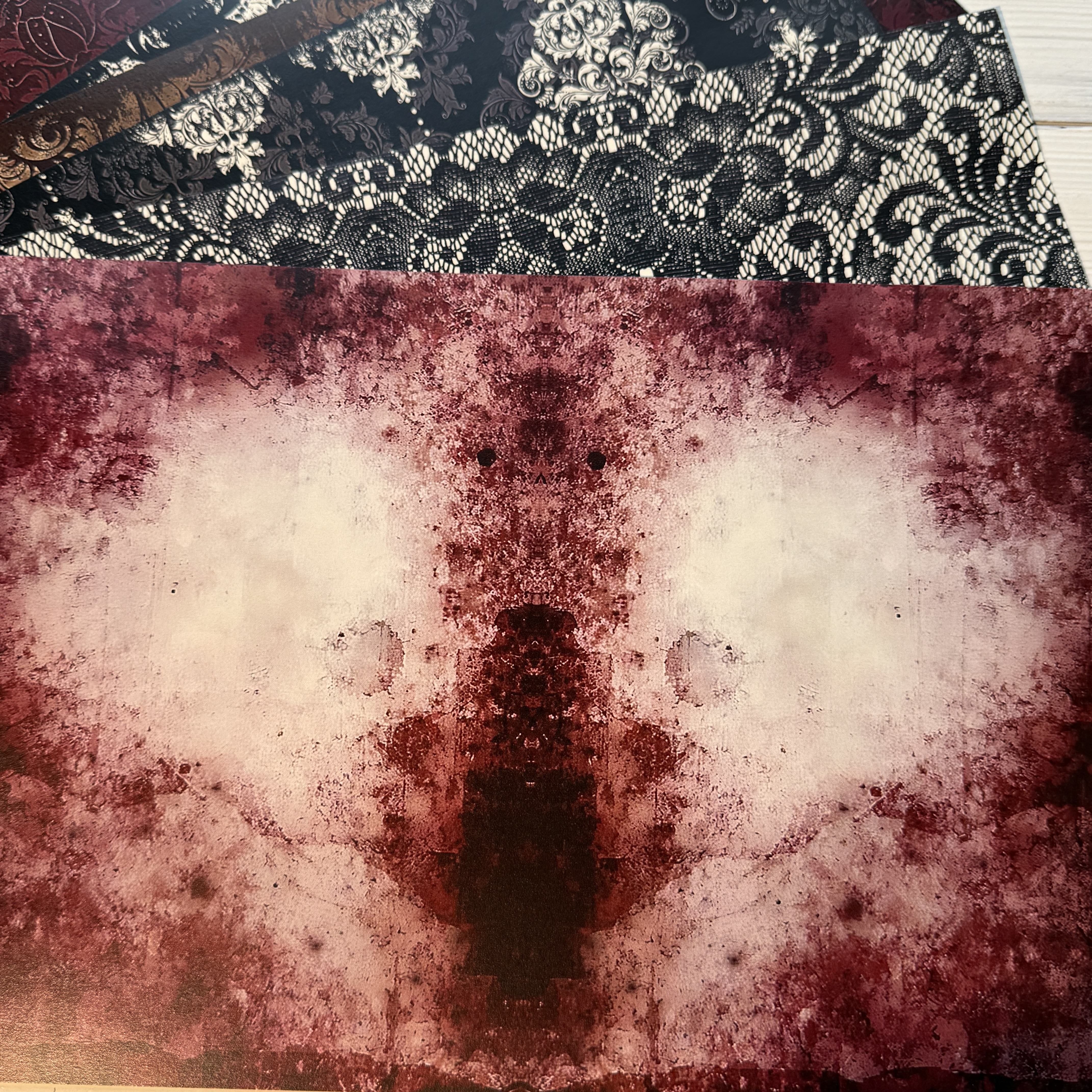 Halloween Dark Retro Red Background Paper 19.5 cm / 14 cm 10 sheets - ViktaShop