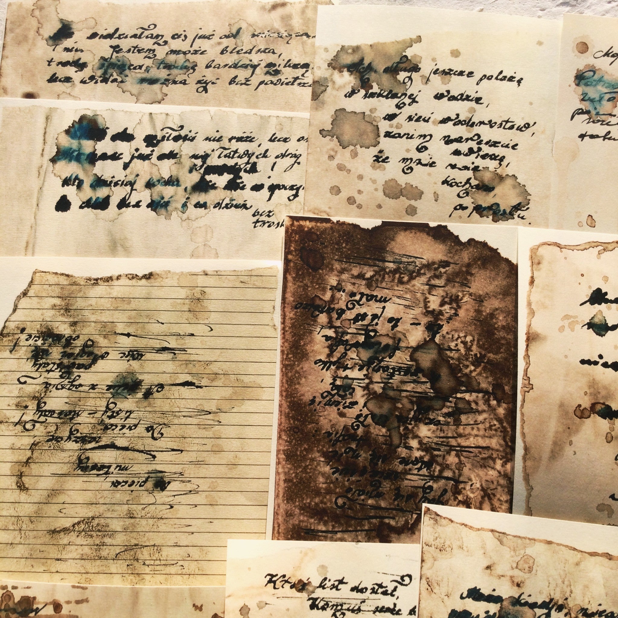 Retro Dark Ink Stained English Vintage paper A4 6 Sheets - ViktaShop