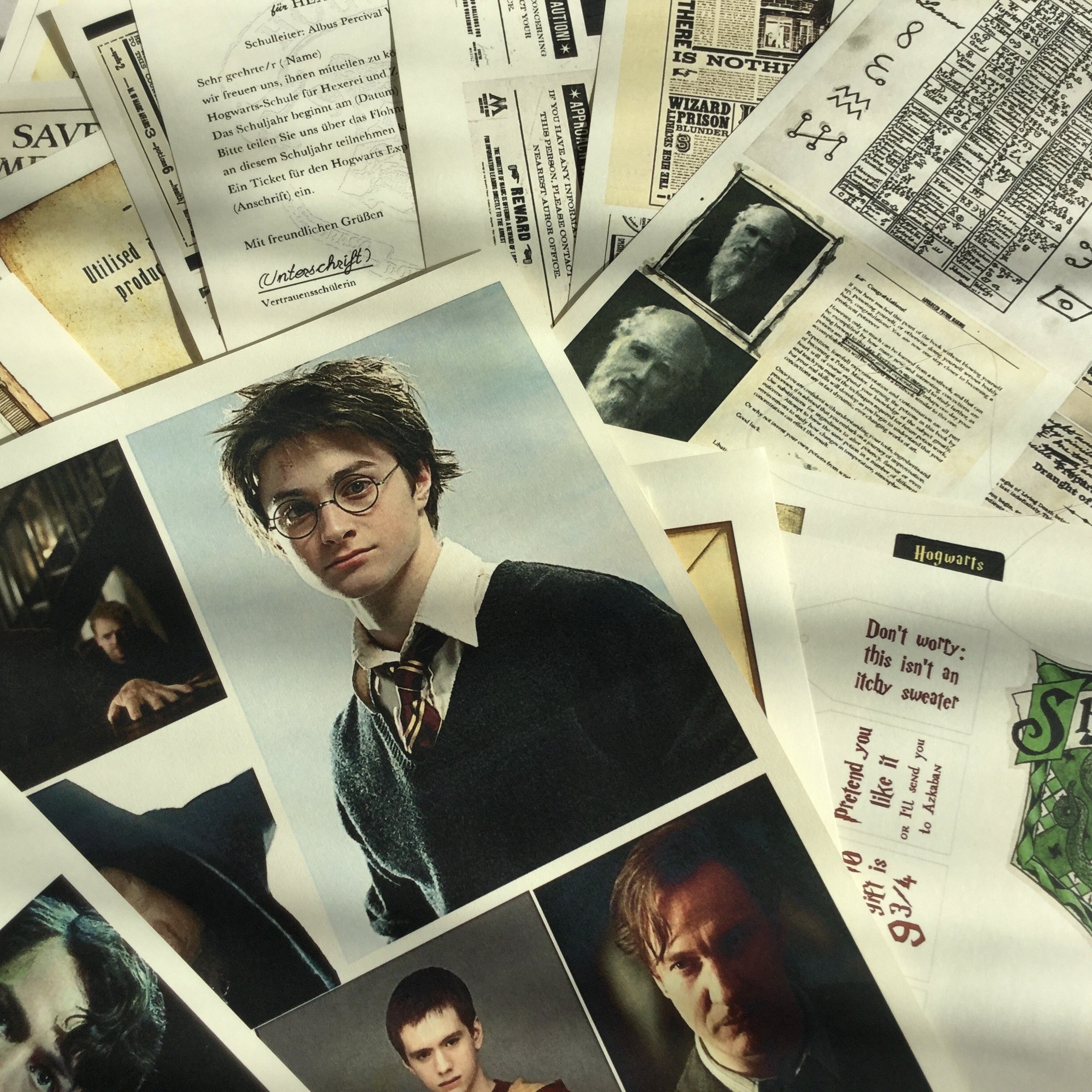 Harry Potter Handbook Material Vintage Paper 36 Sheetes - ViktaShop