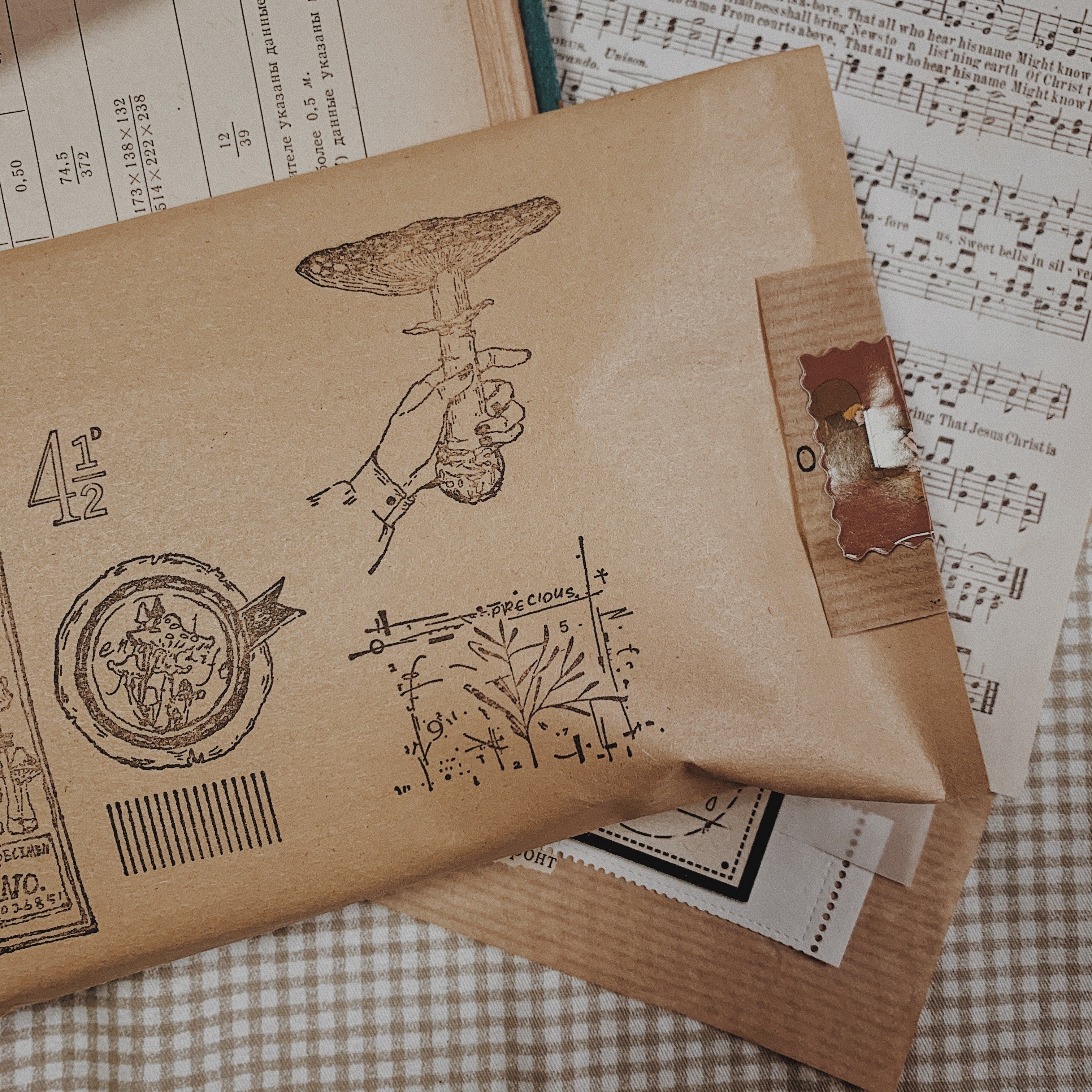 Postal Mirror Handbill with Complex Patterns Vintage Material Pack - ViktaShop