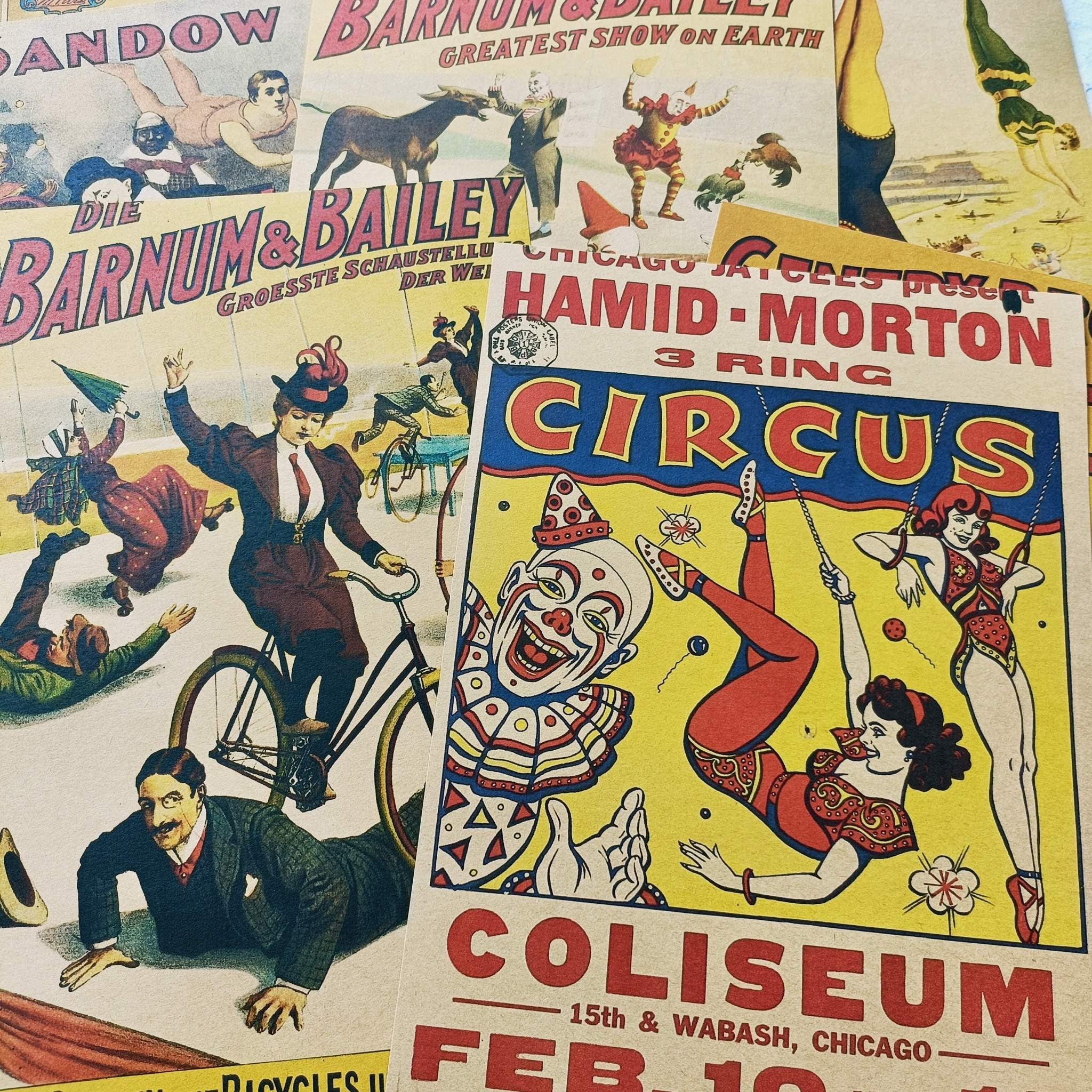 Retro Circus Background Paper A5 12 Sheets - ViktaShop