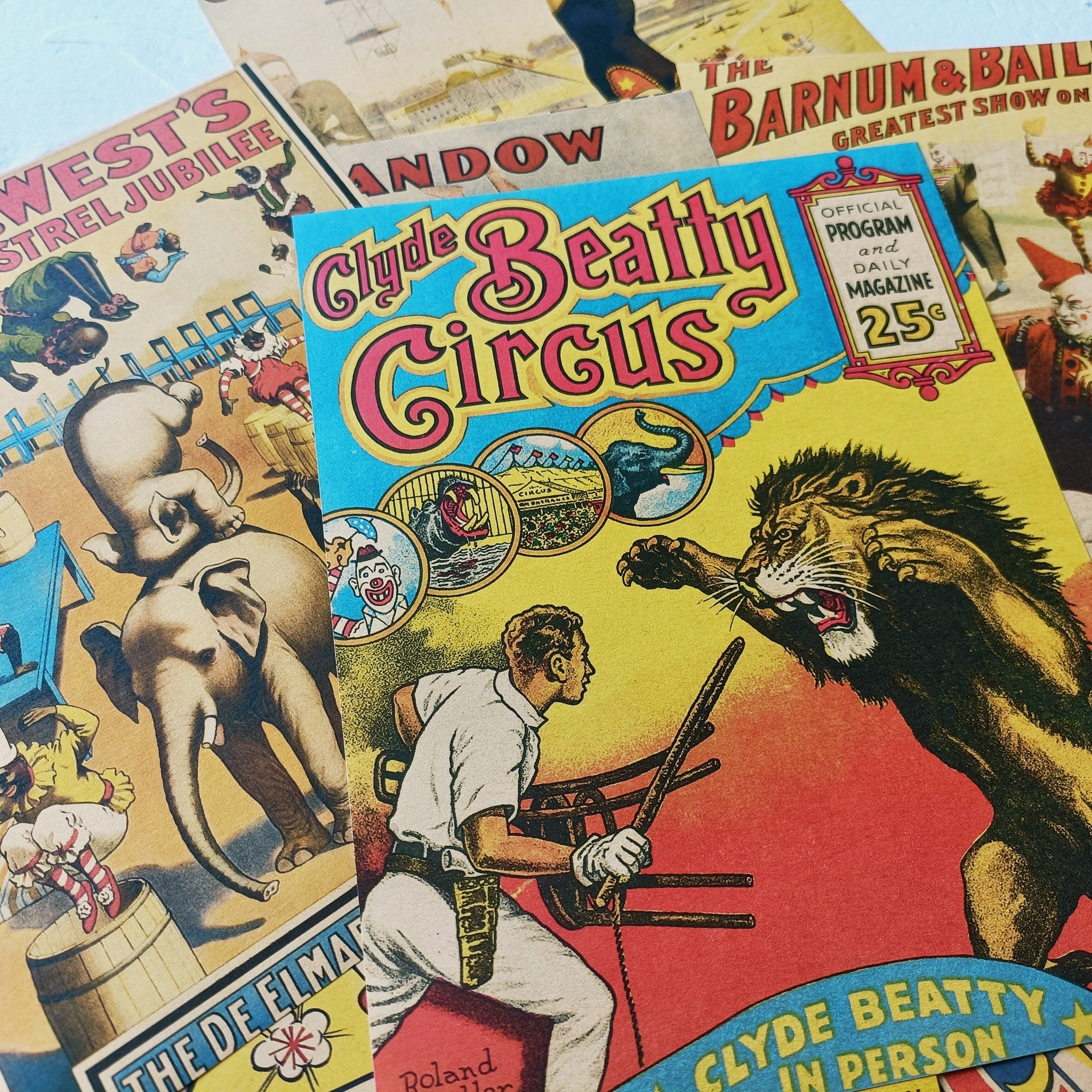 Retro Circus Background Paper A5 12 Sheets - ViktaShop