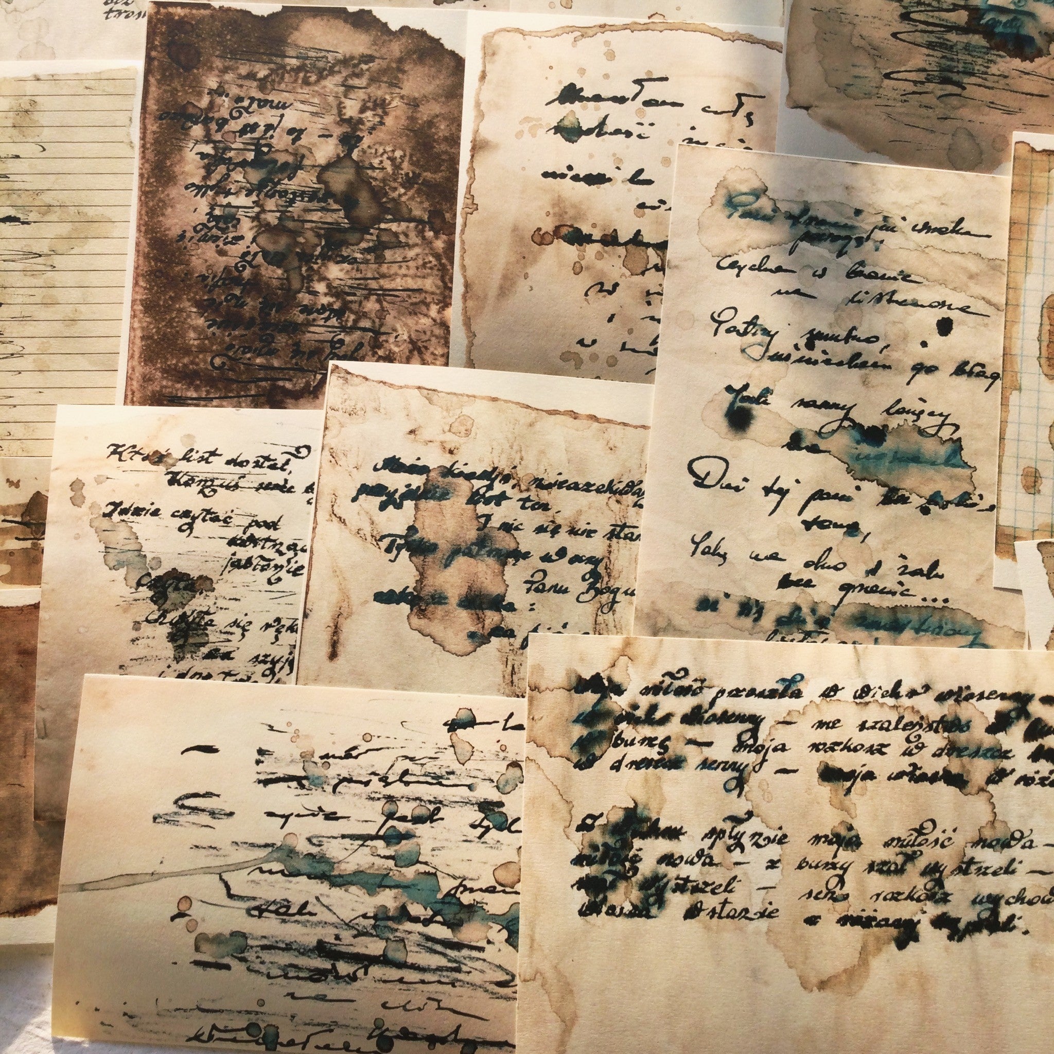 Retro Dark Ink Stained English Vintage paper A4 6 Sheets - ViktaShop