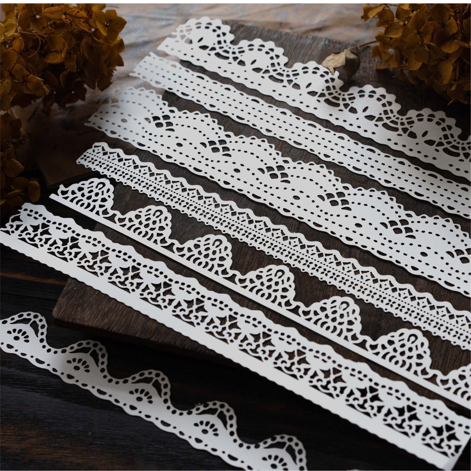 Dream Dance Romantic Lace Paper – Retro Hollow Pattern, 10 Pcs - ViktaShop