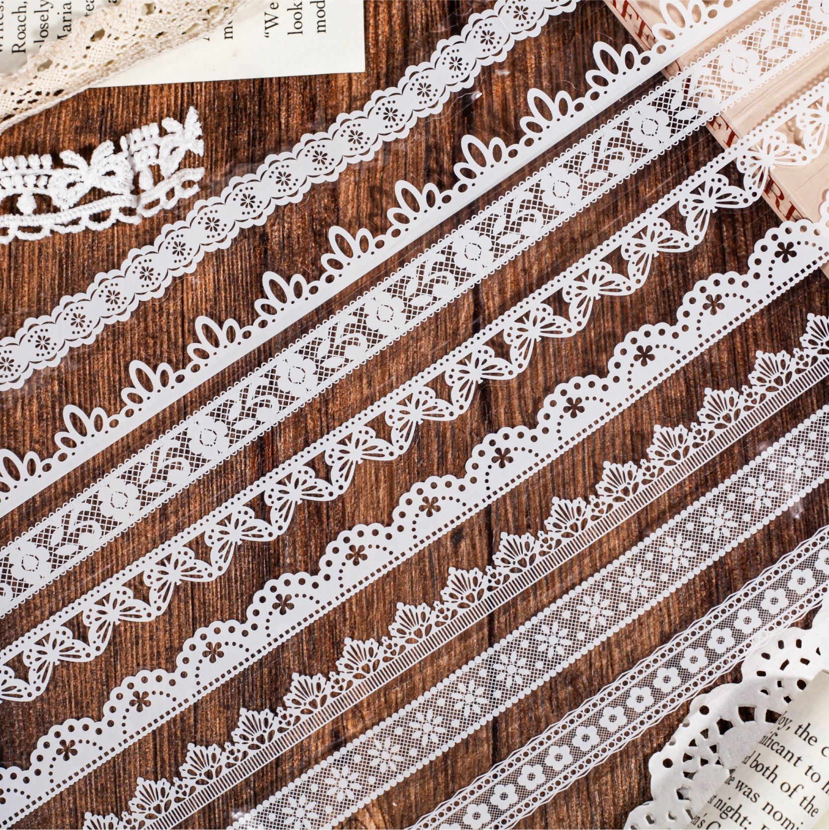 RetroStory PET Tape – Lotte Lace Edging, Classic Circular Sticker - ViktaShop