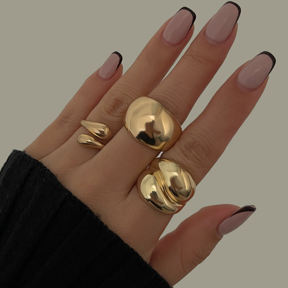 Vintage Minimalist Glossy Chunky Ring, 16 Options - ViktaShop
