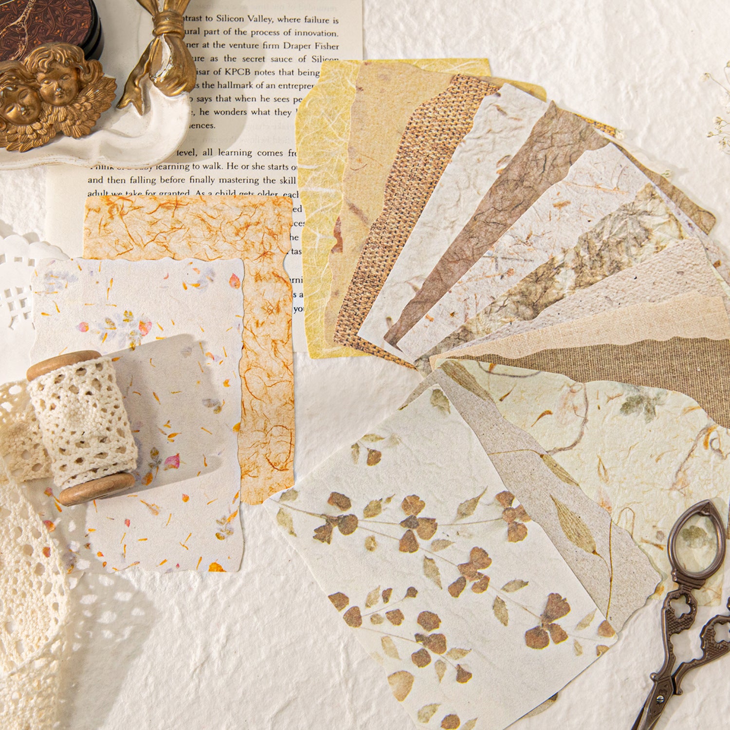 Vintage Light & Shadow Paper, 28 Sheets - ViktaShop