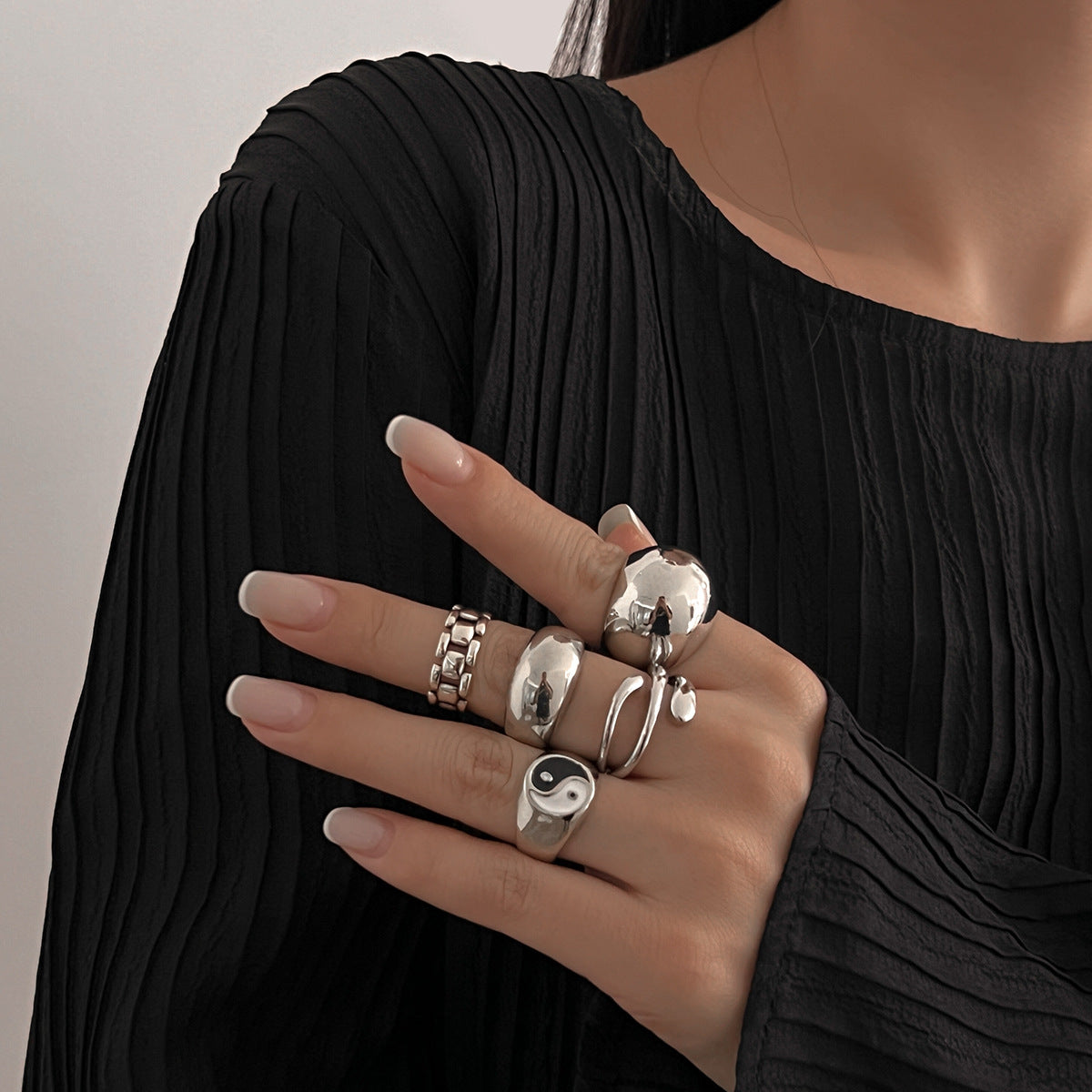 Vintage Minimalist Glossy Chunky Ring, 16 Options - ViktaShop