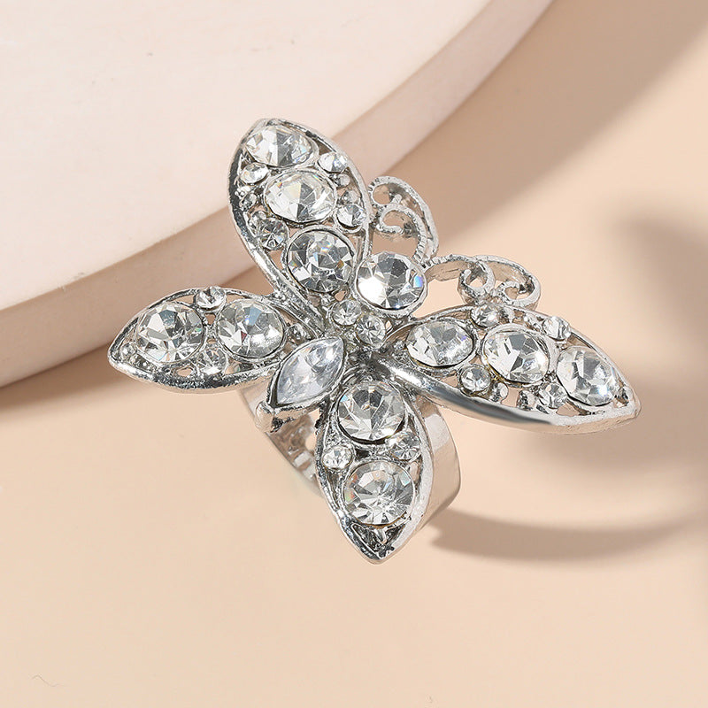 Elegant Fashionable Butterfly Ring - ViktaShop