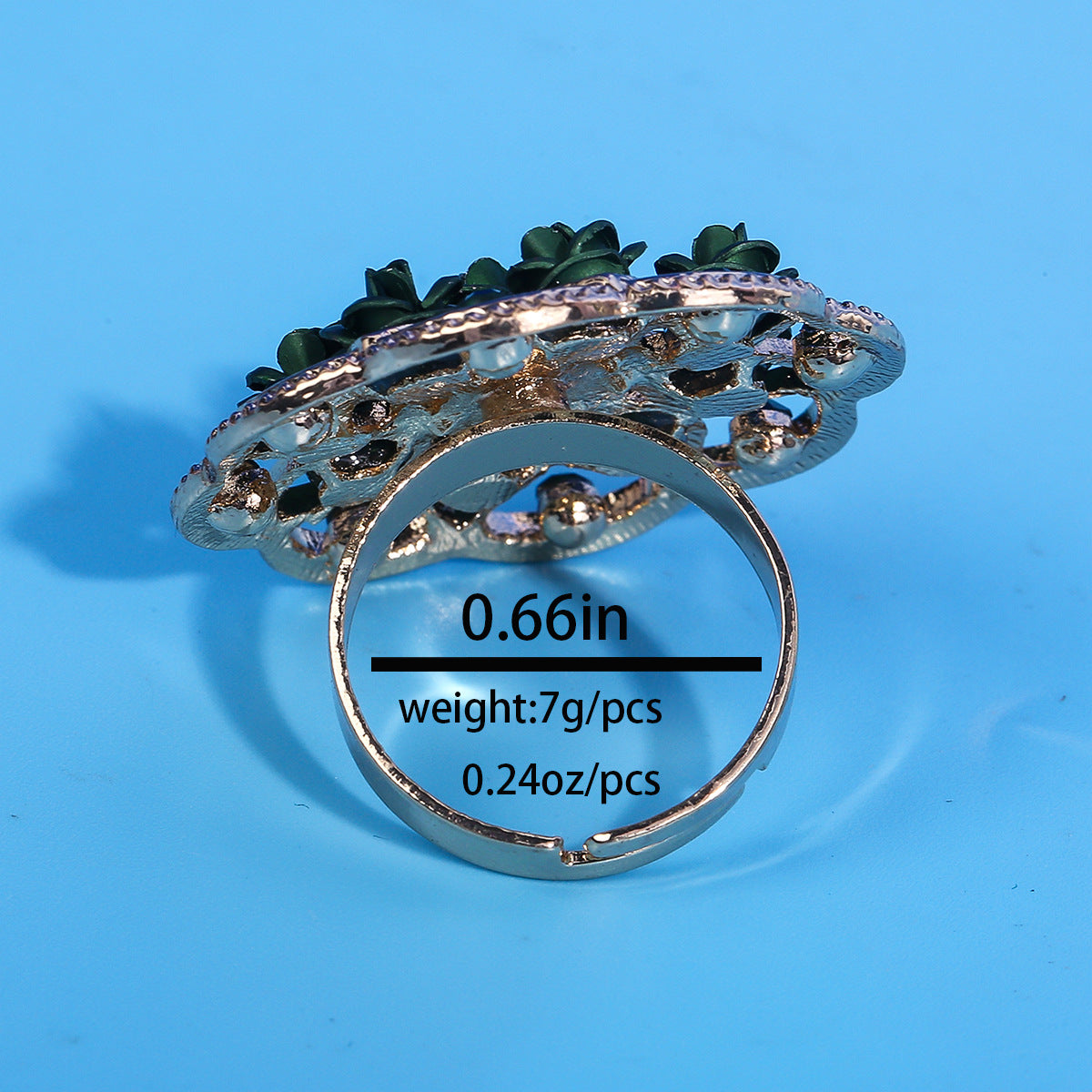 Fashion Rose Decorative Emerald Ring - ViktaShop