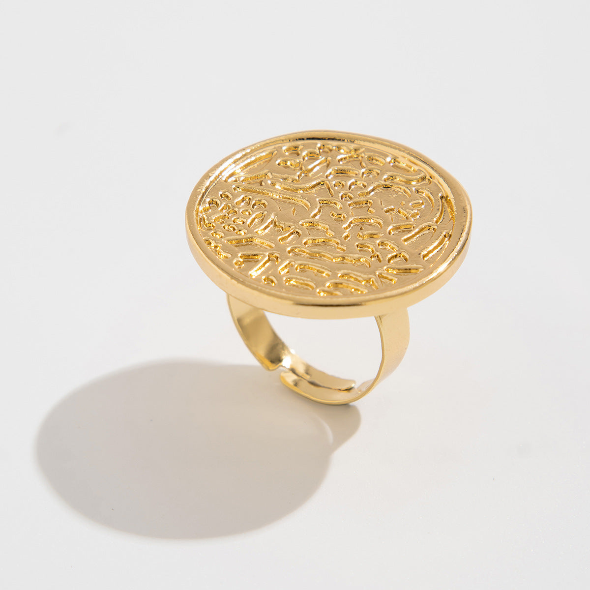 Liquid Metal Geometric Flower Ring, Irregular Hollow Design - ViktaShop
