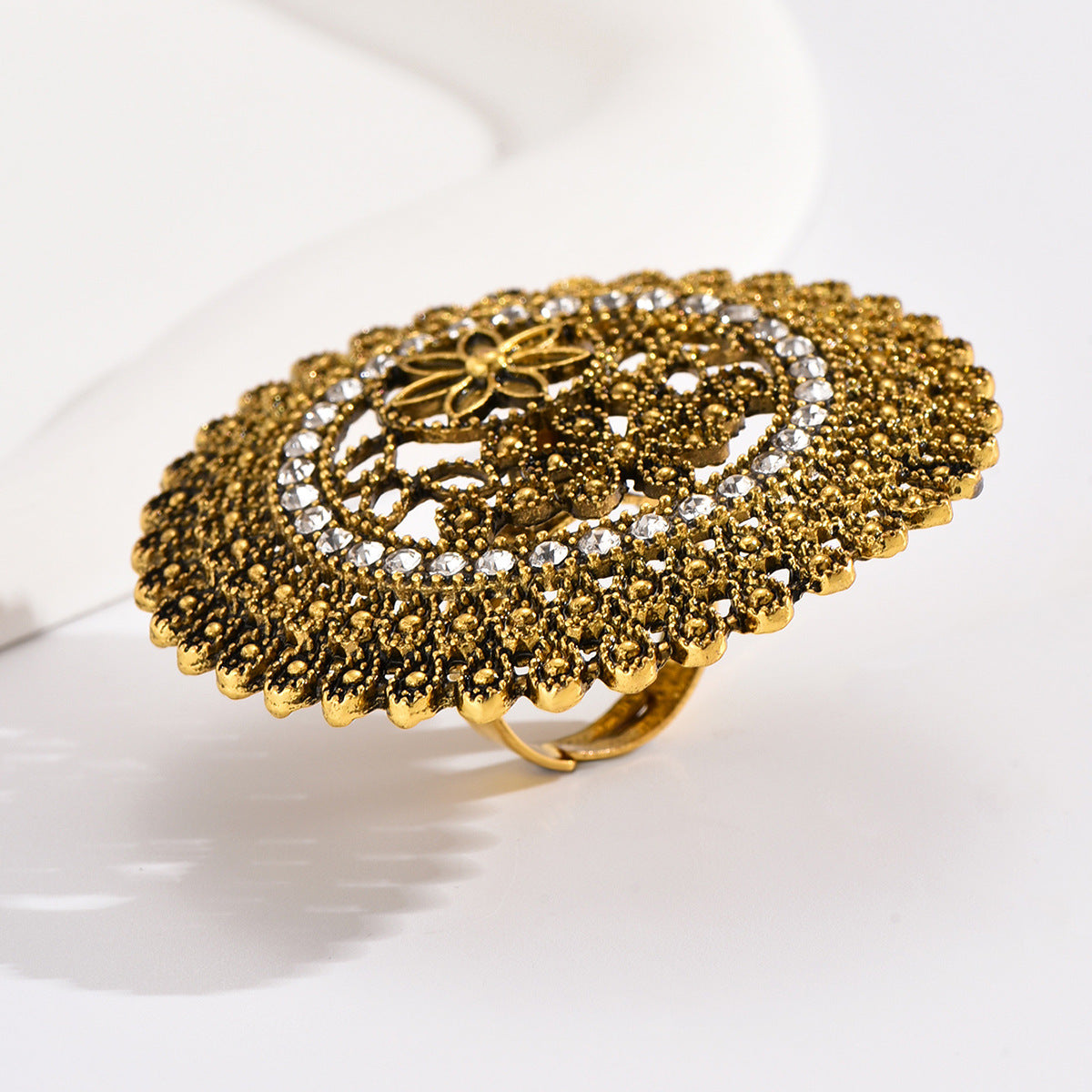 Vintage Hollow Engraved Flower - ViktaShop