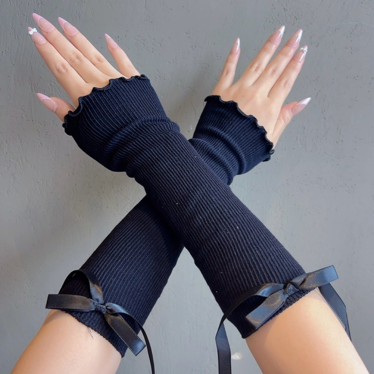 Korean Style Knitted Arm Sleeve, Bow Detail - ViktaShop