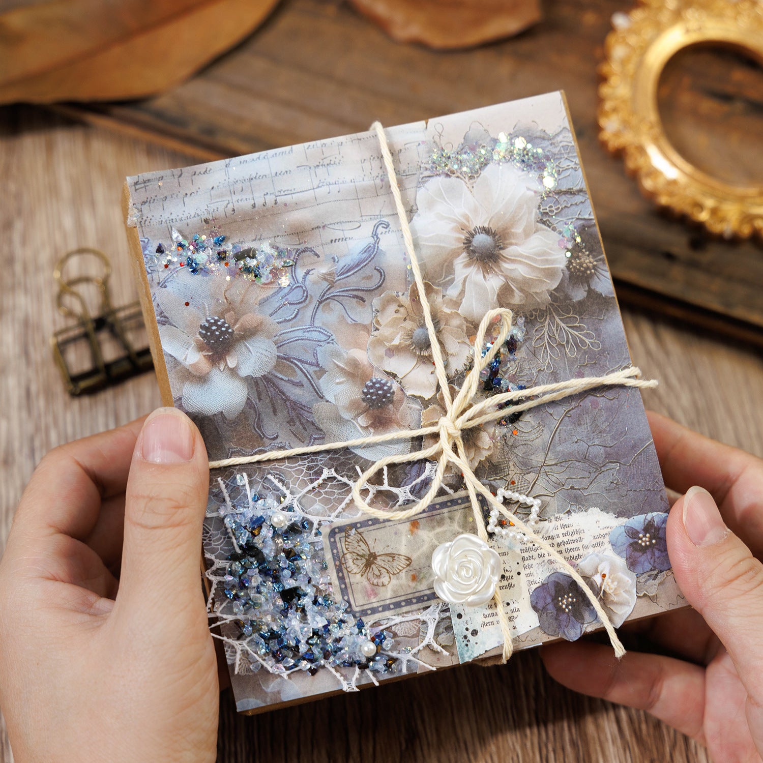 Ancient Forest Paper – Year Blueprint Series, Retro Flowers & Butterfly Garden, 30 Pcs - ViktaShop