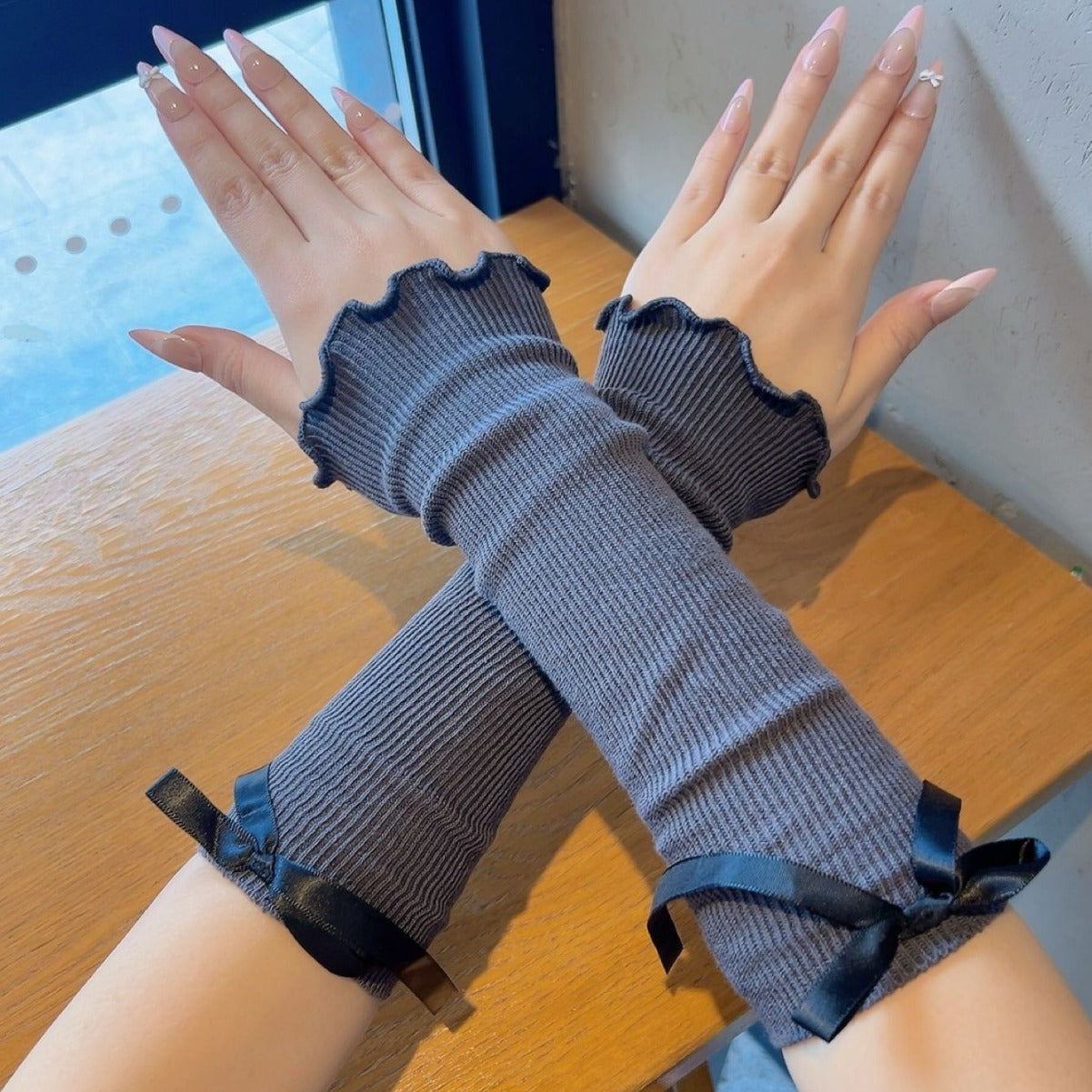 Korean Style Knitted Arm Sleeve, Bow Detail - ViktaShop