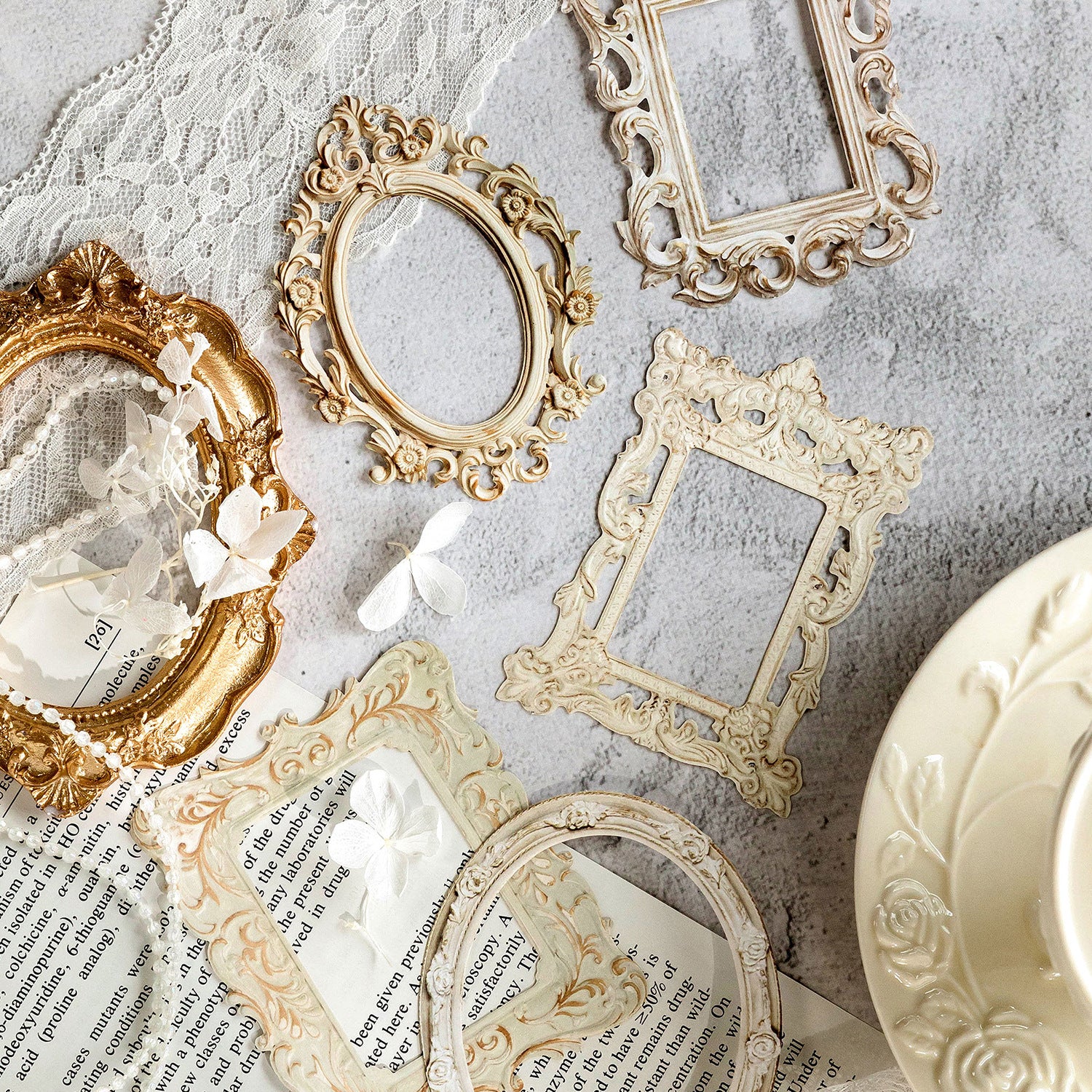Vintage Hollow Frame Stickers, 10 Pcs - ViktaShop