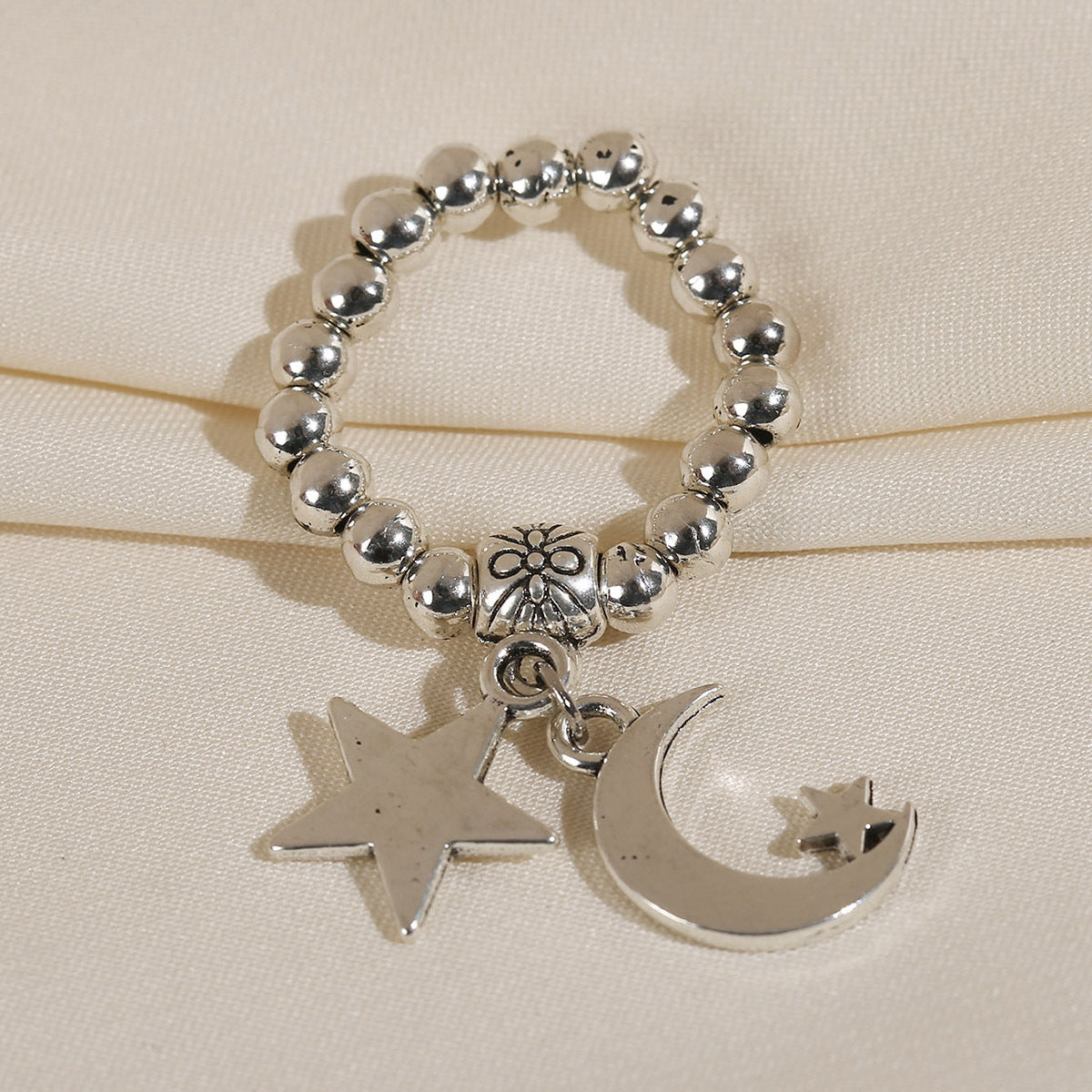 Retro Silver Lucky Beads Ring – Elastic - ViktaShop