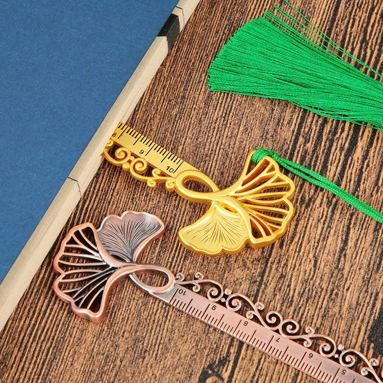Antique style butterfly hollowed out bookmark ruler 10cm - ViktaShop